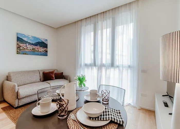 Apartamento Rubini 7 New Ac-wifi Como
